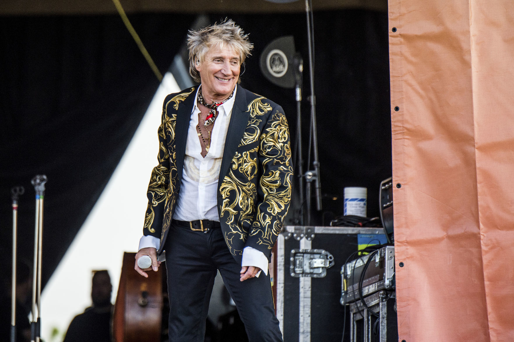 Rod Stewart, 74